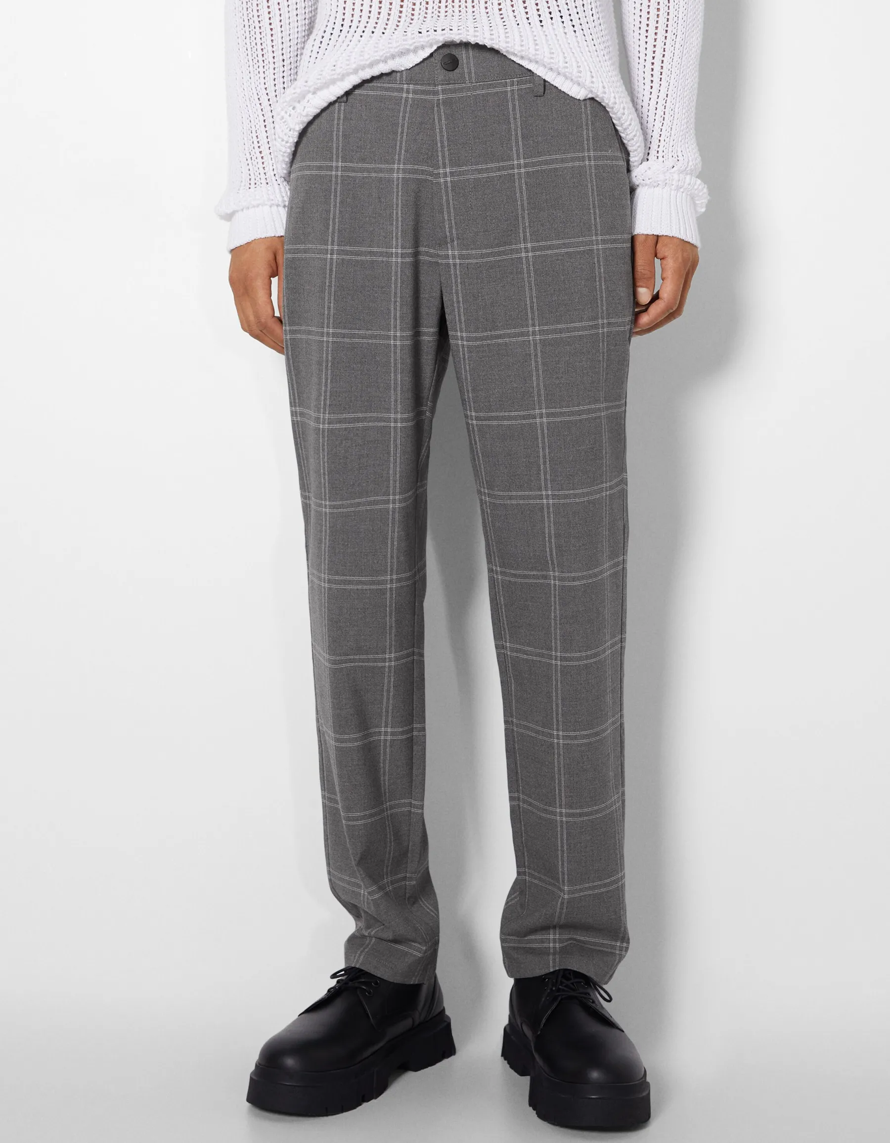 BERSHKA Pantalon tailoring carreaux Noir Outlet
