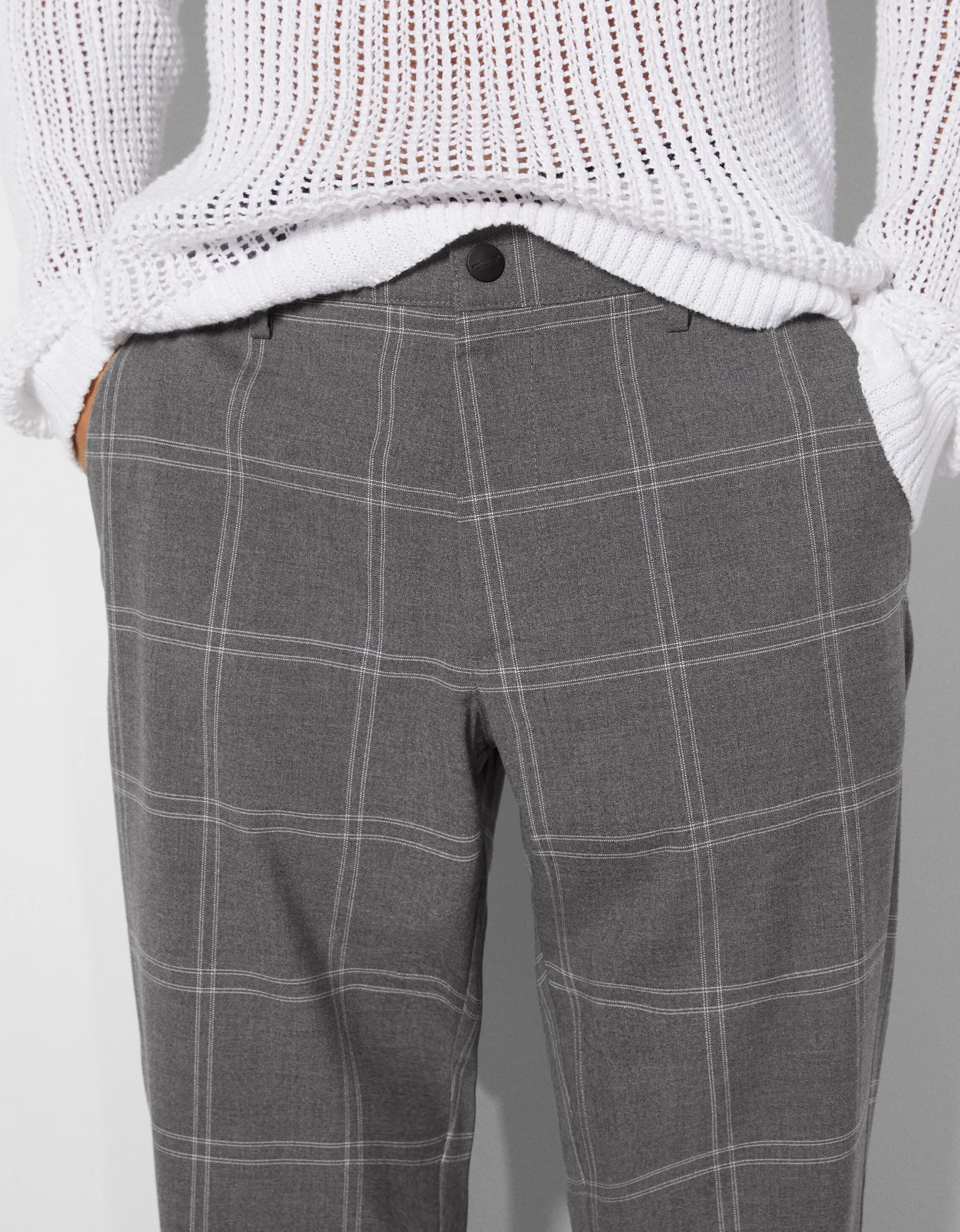 BERSHKA Pantalon tailoring carreaux Noir Outlet
