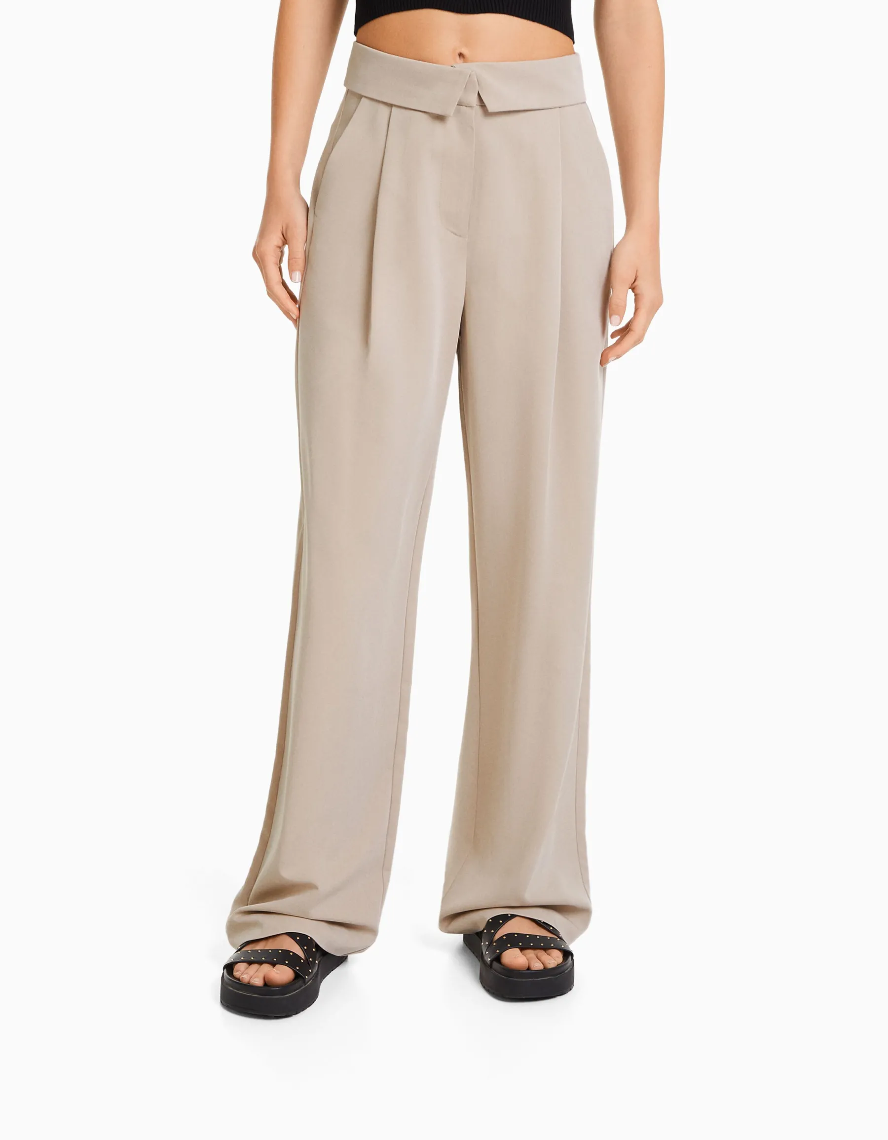 BERSHKA Pantalon tailoring taille plis Sable Best Sale