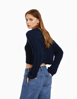 BERSHKA Pull à col rond à torsades Bleu Flash Sale