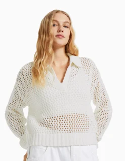 BERSHKA Pull col polo filet Écru Outlet
