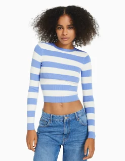 BERSHKA Pull col rond Écru Store