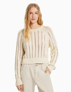 BERSHKA Pull cropped col rond ajours Écru Shop