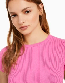 BERSHKA Pull manches courtes bord-côte Écru Discount