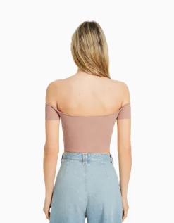 BERSHKA Pull manches courtes corset Bardot Beige Best