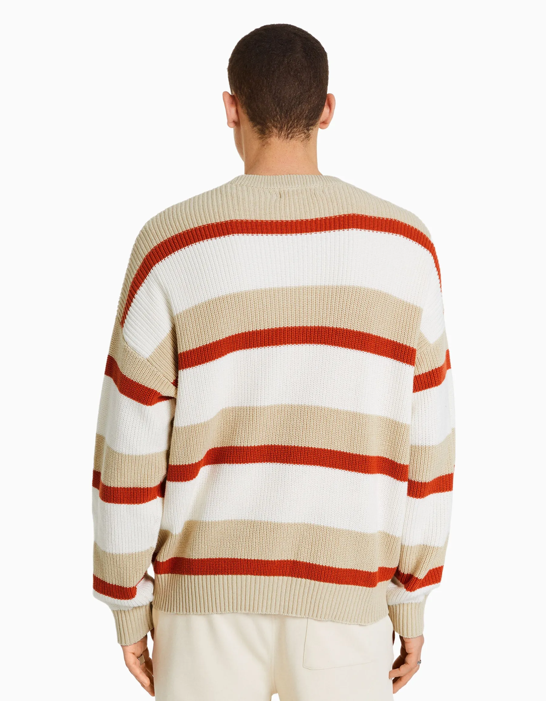 BERSHKA Pull rayures horizontales Écru Flash Sale