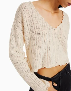 BERSHKA Pull rustique Écru Discount