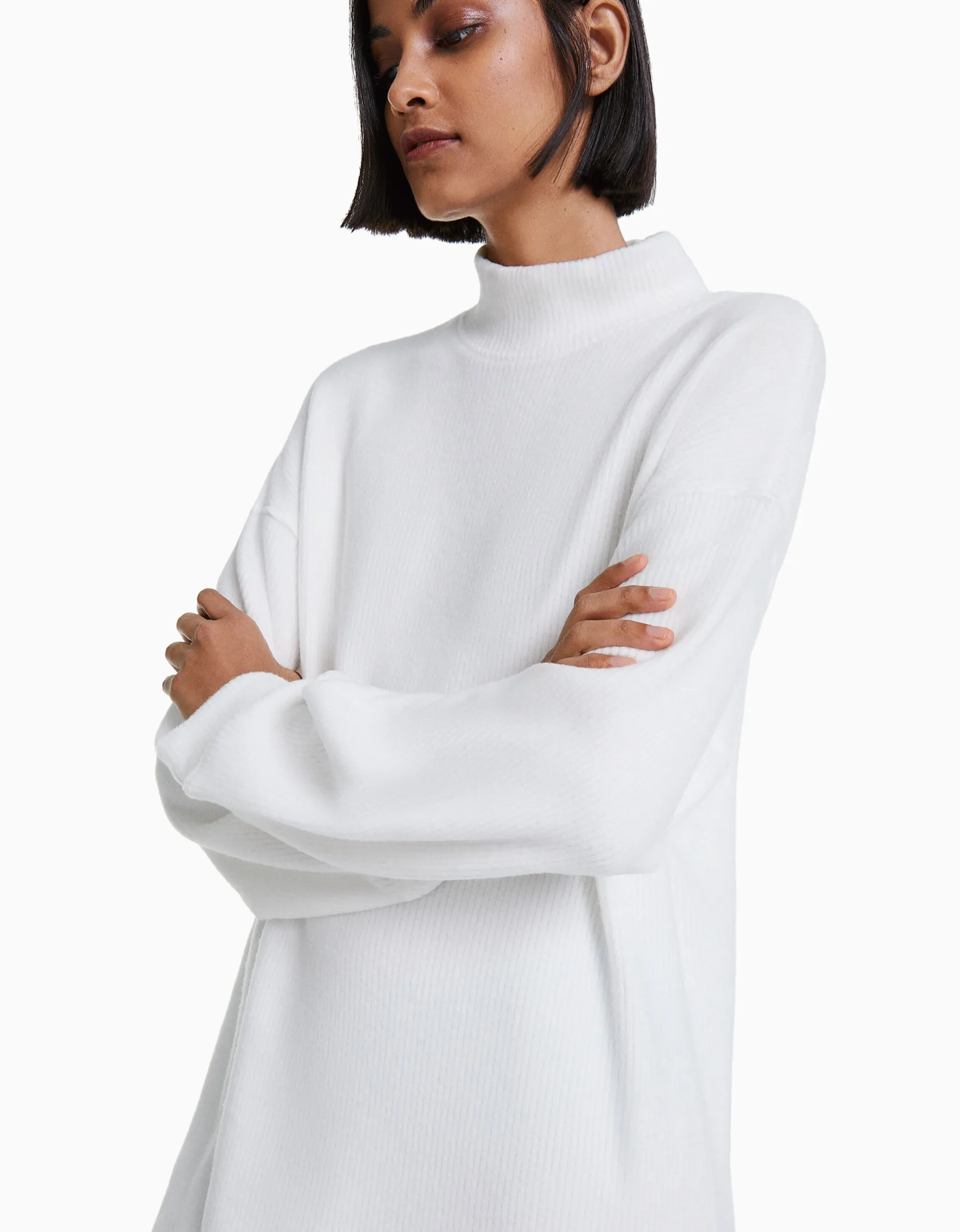 BERSHKA Robe courte manches longues Sable Discount