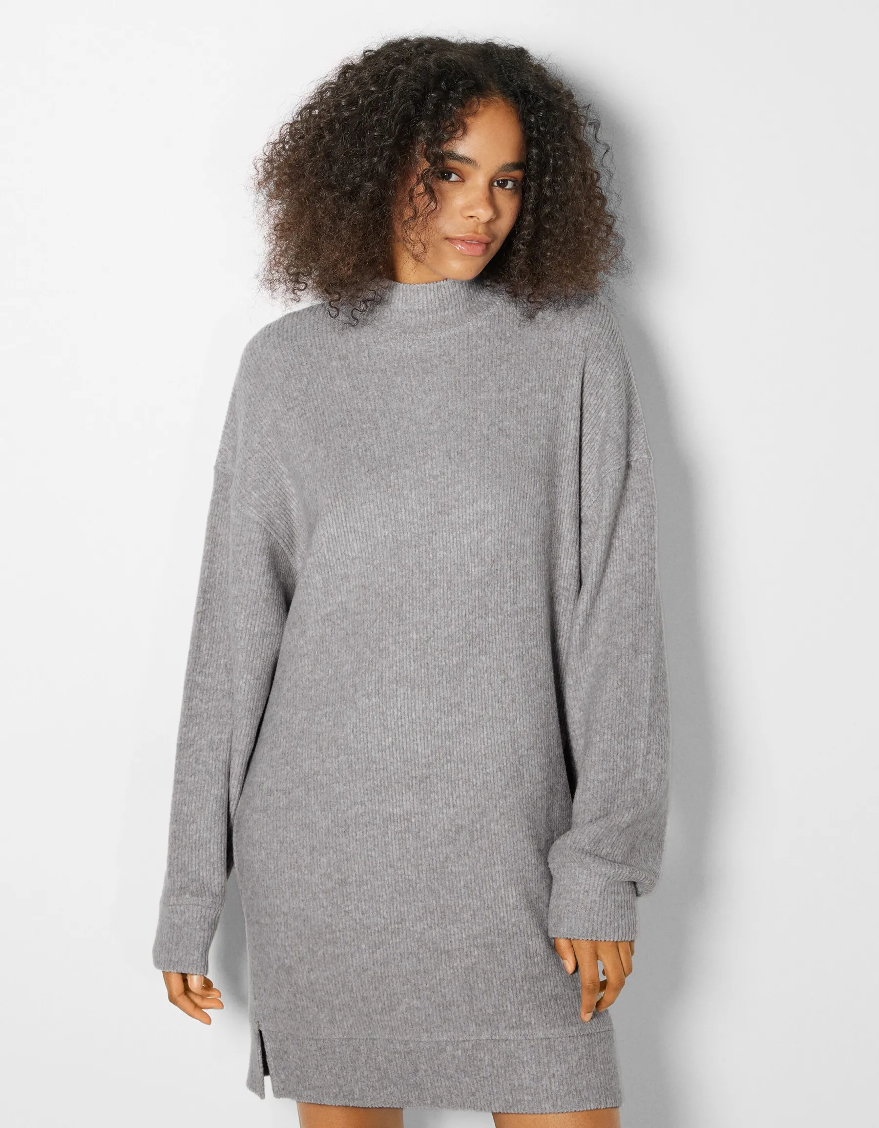 BERSHKA Robe courte manches longues Sable Best