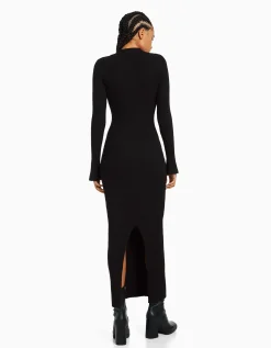 BERSHKA Robe longue col polo maille Sable Discount