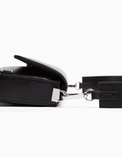 BERSHKA Sac bandoulière rigide Noir Discount