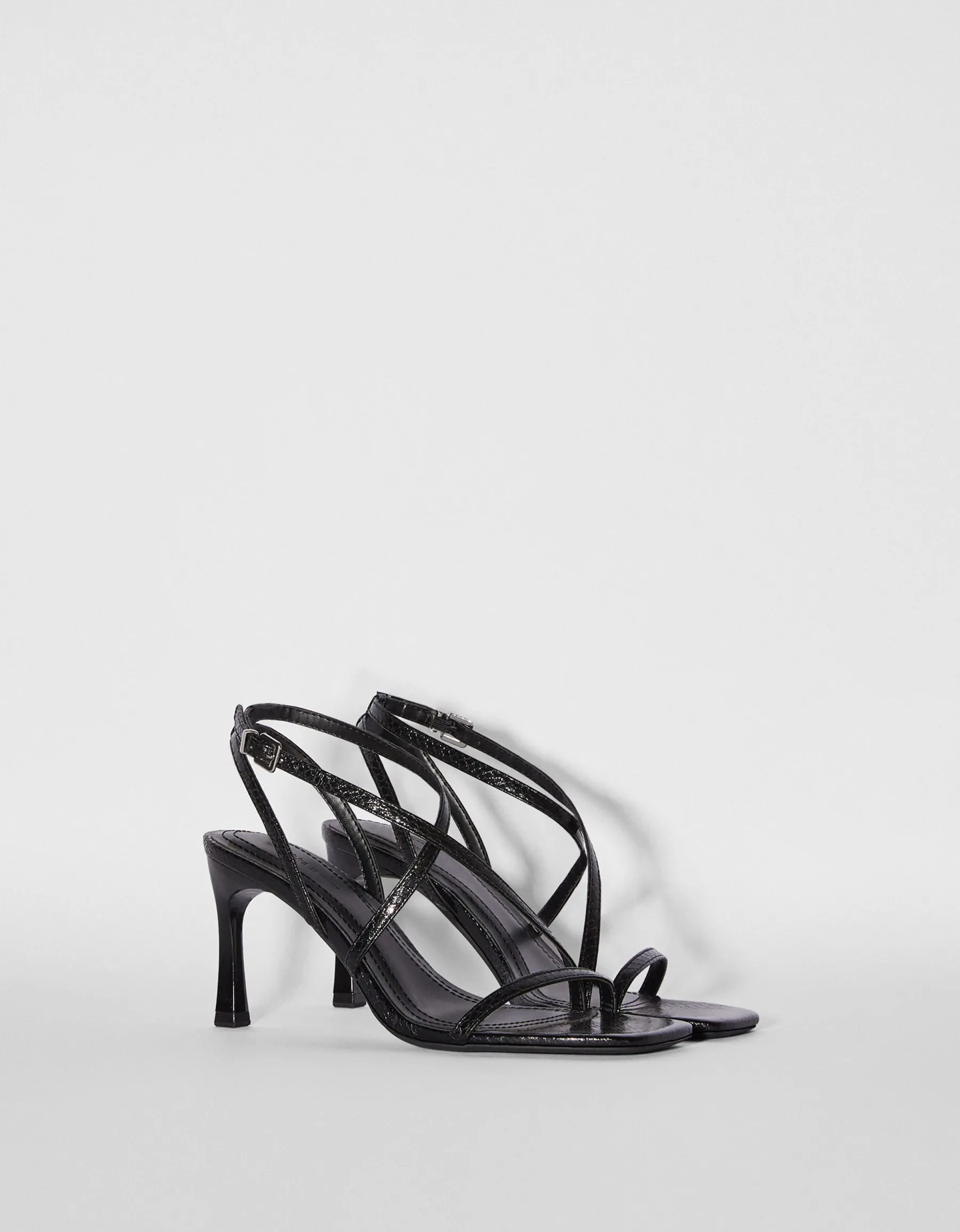 BERSHKA Sandales talon aiguille lanières Noir Best
