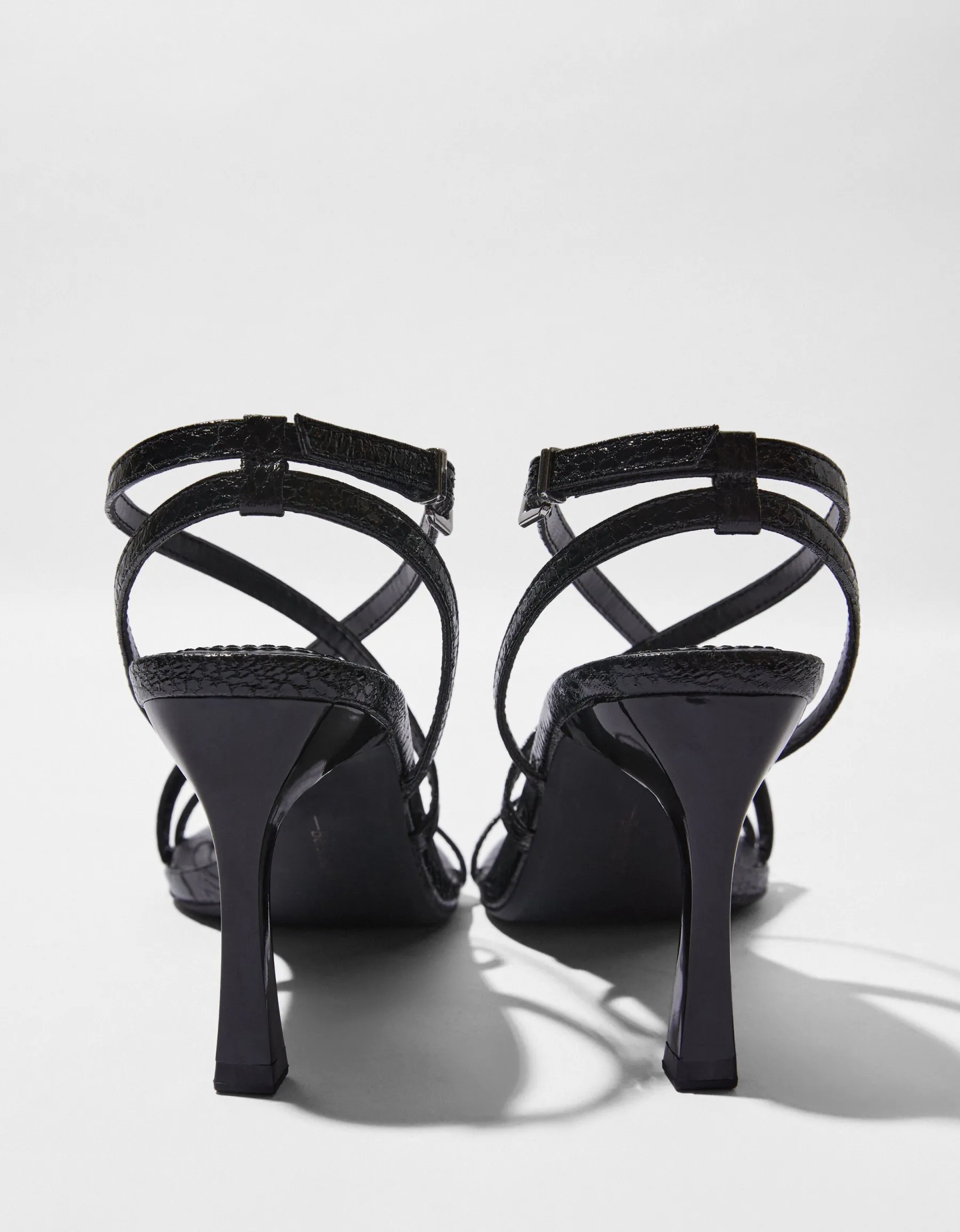 BERSHKA Sandales talon aiguille lanières Noir Best