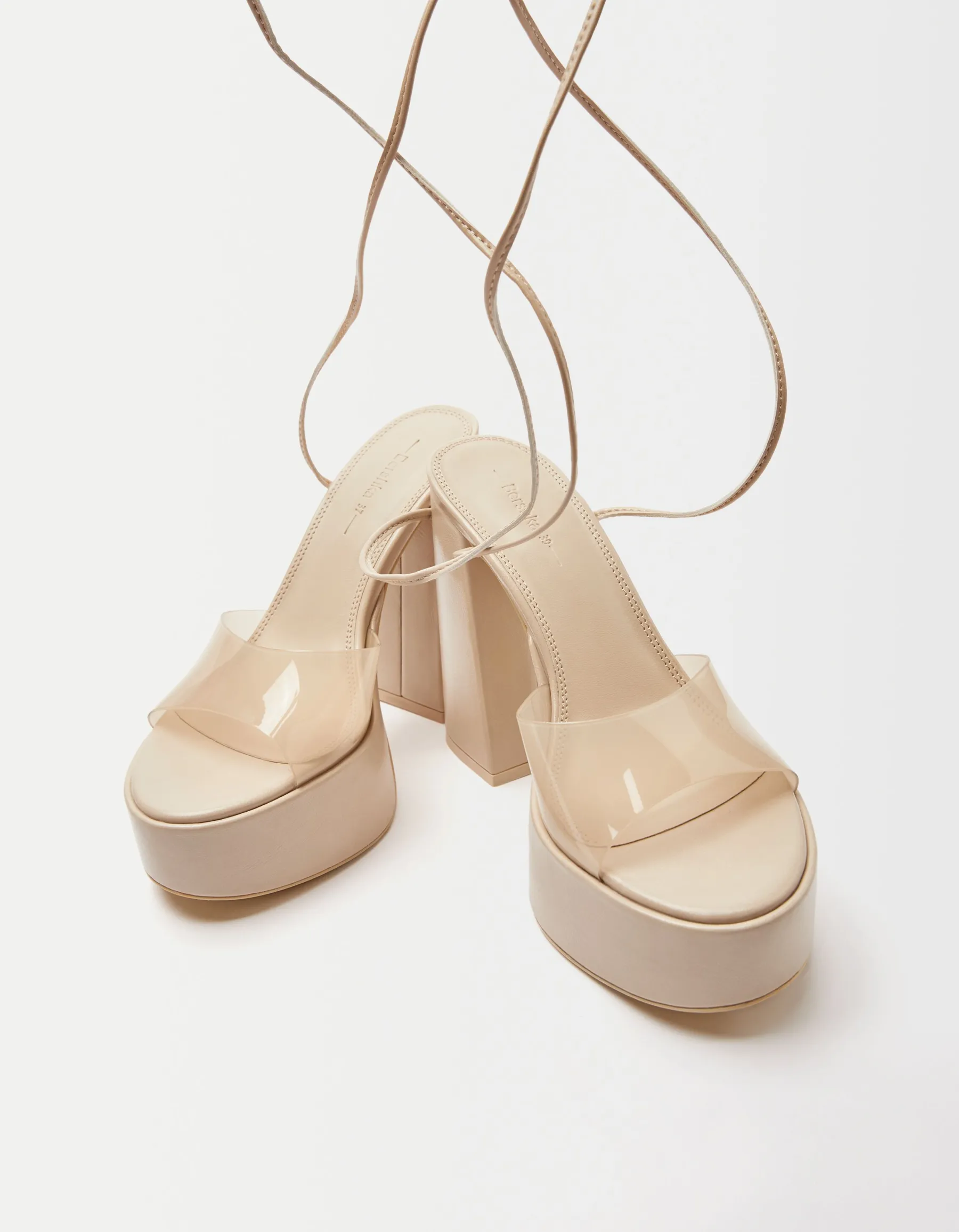 BERSHKA Sandales talon plateforme vinyle Sable Online