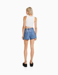 BERSHKA Short denim mom Bleu Outlet