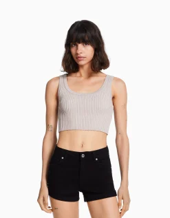 BERSHKA Short denim retroussé Blanc Hot