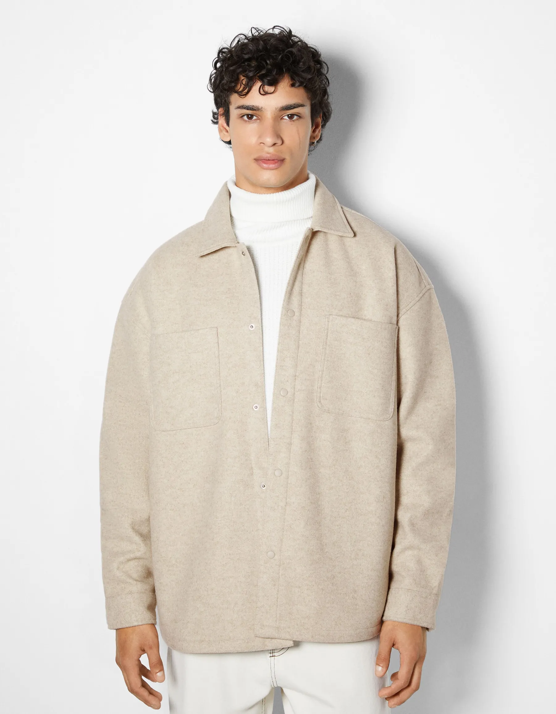 BERSHKA Surchemise basique Sable Online
