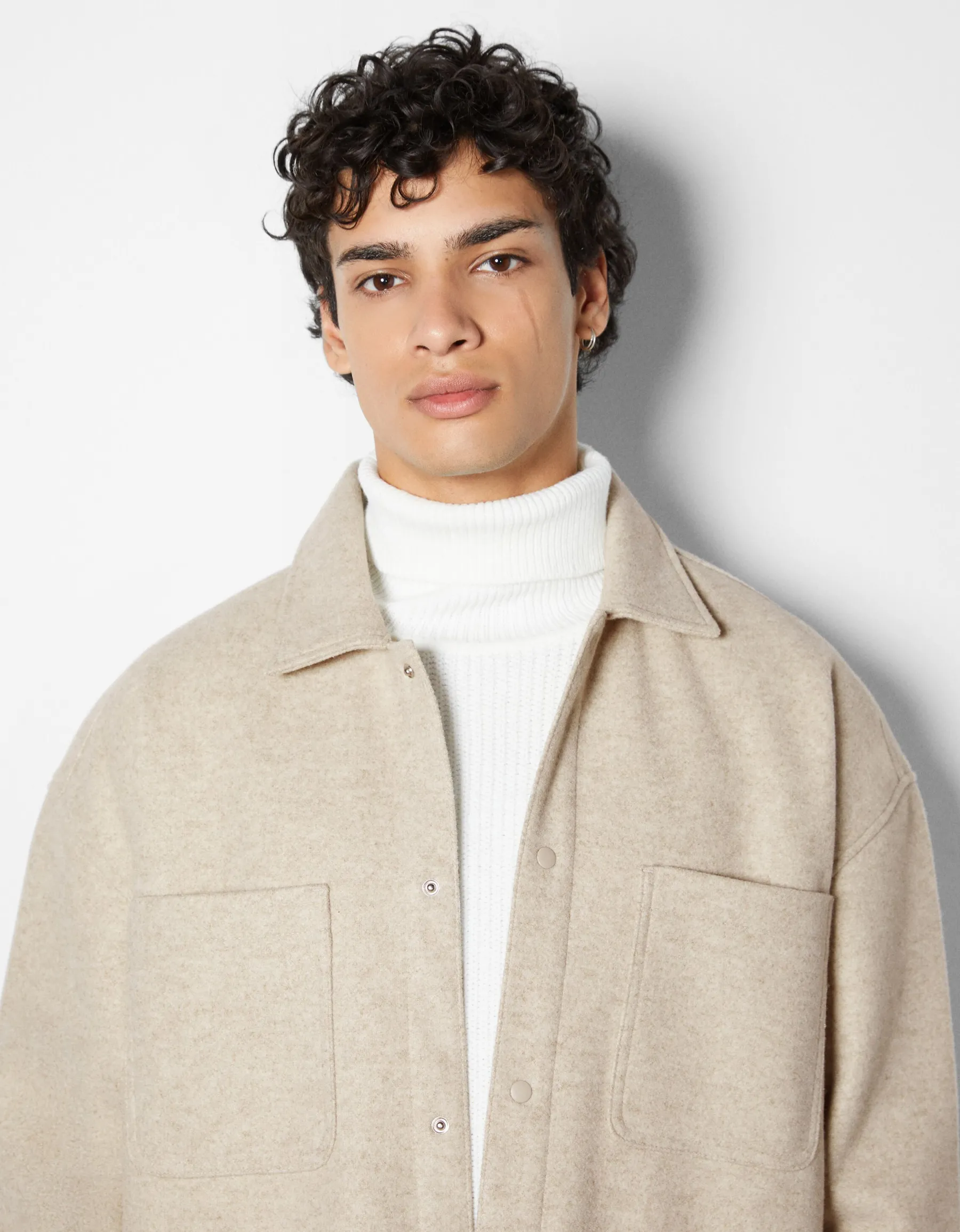 BERSHKA Surchemise basique Sable Online
