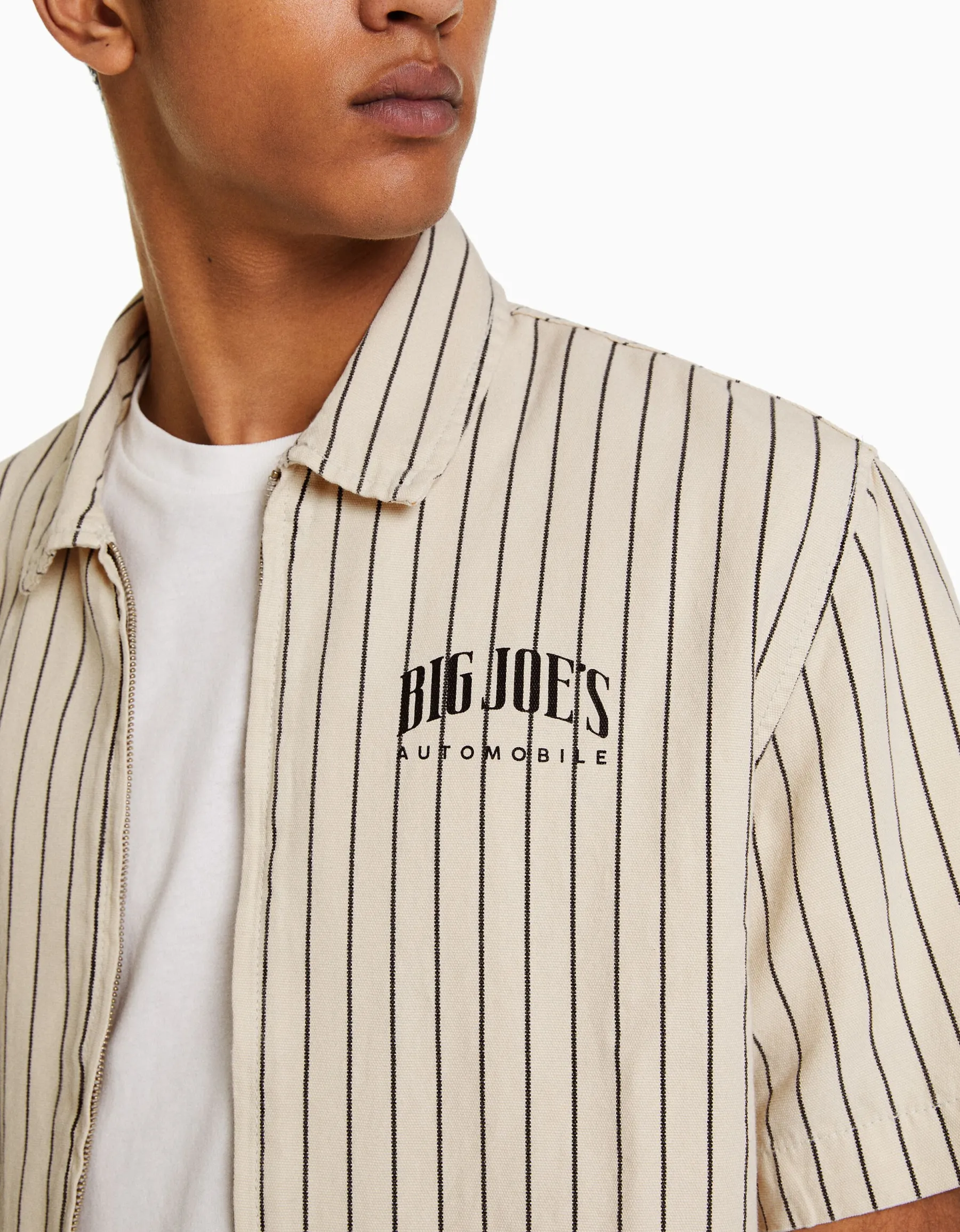 BERSHKA Surchemise manches courtes toile zippée Vert Fashion