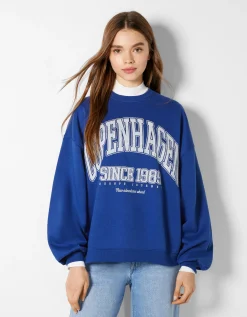 BERSHKA Sweat ample imprimé Écru Best Sale