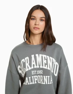 BERSHKA Sweat ample imprimé Bleu clair Clearance