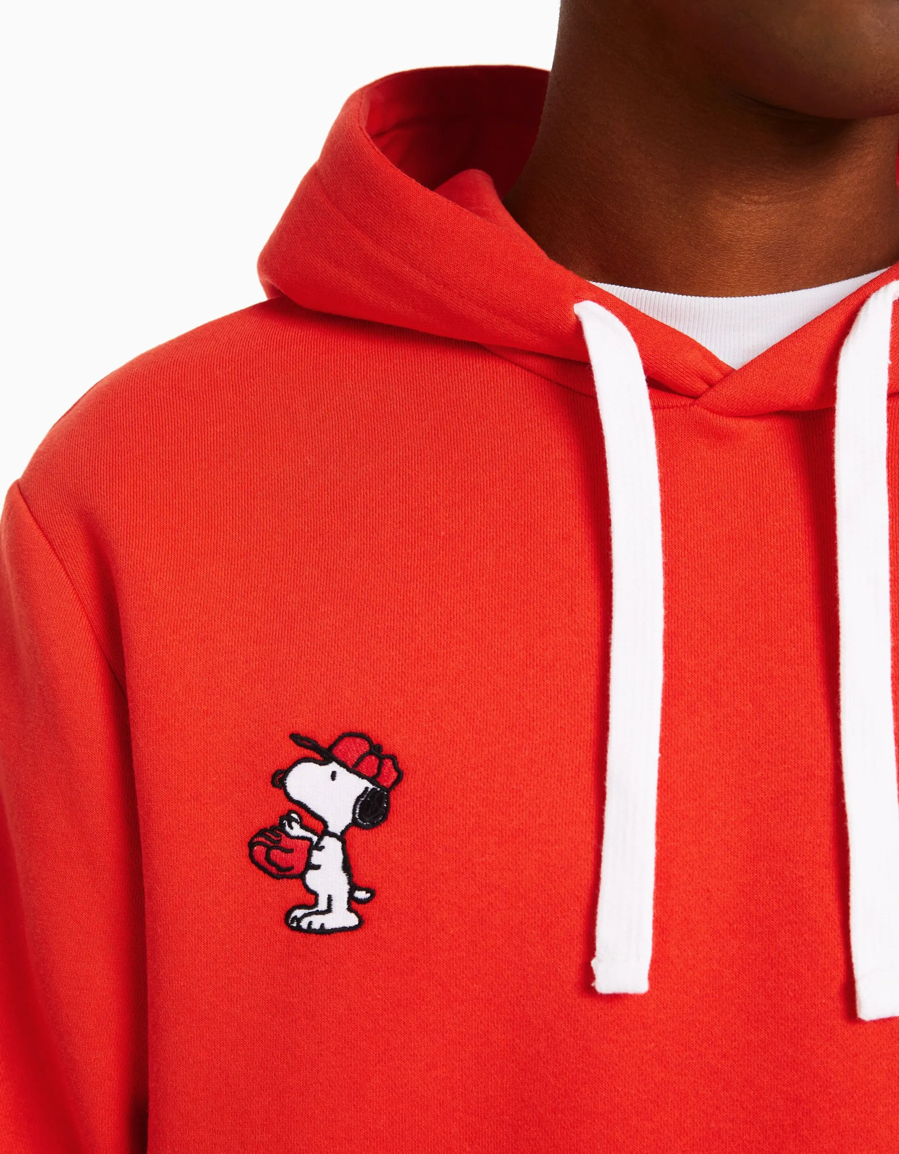 BERSHKA Sweat capuche brodé Snoopy Rouge Online
