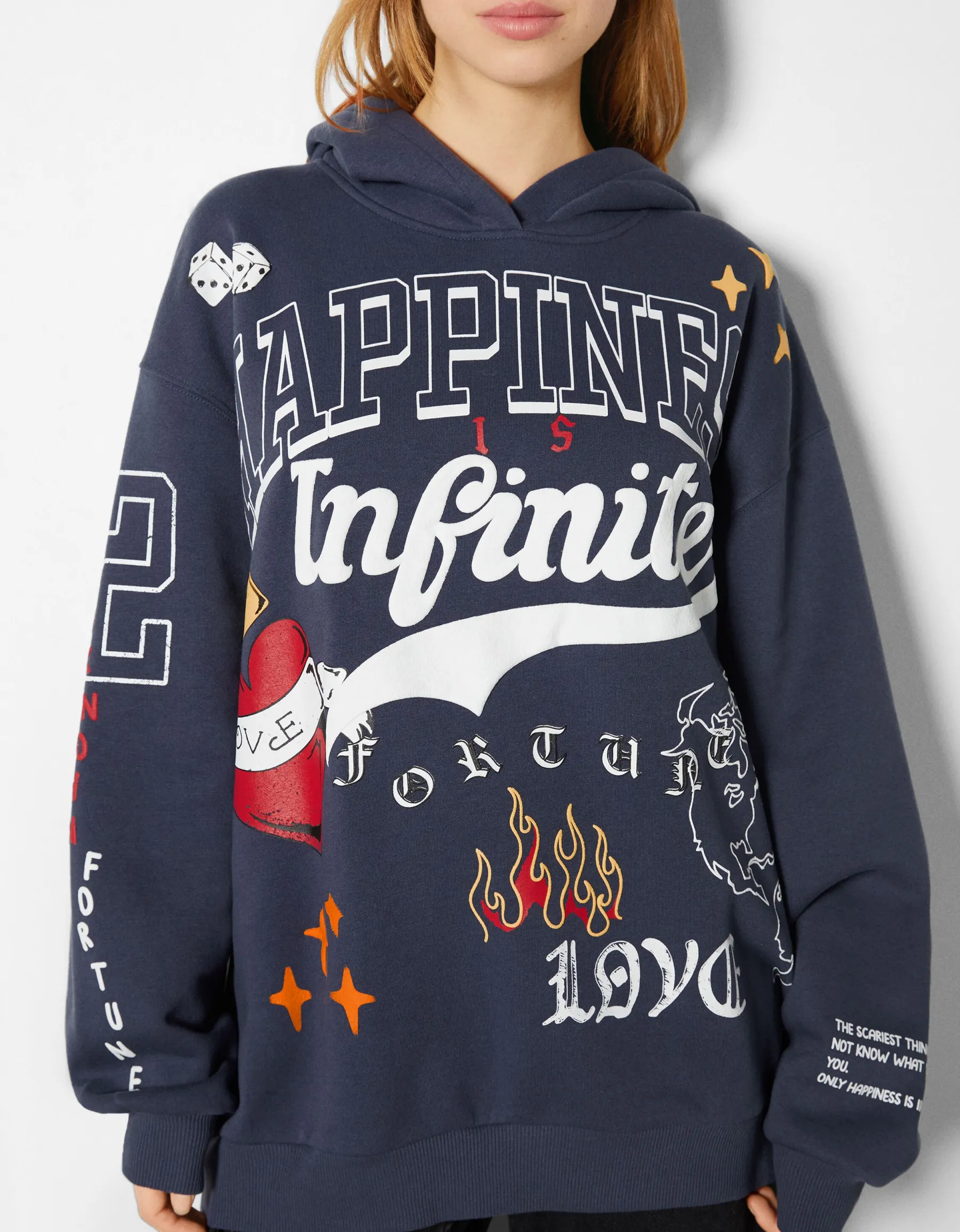 BERSHKA Sweat capuche imprimé Bleu foncé Best Sale