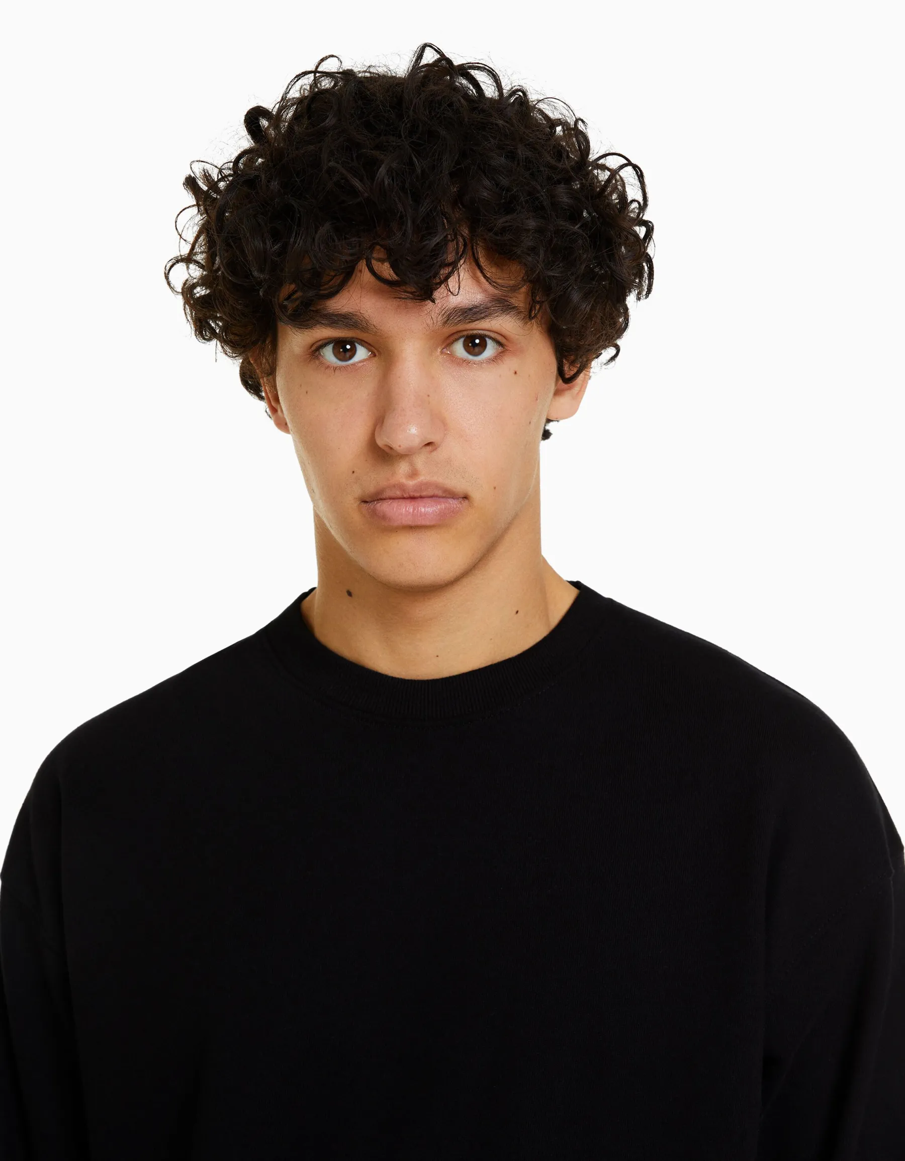 BERSHKA Sweat col rond Noir Cheap