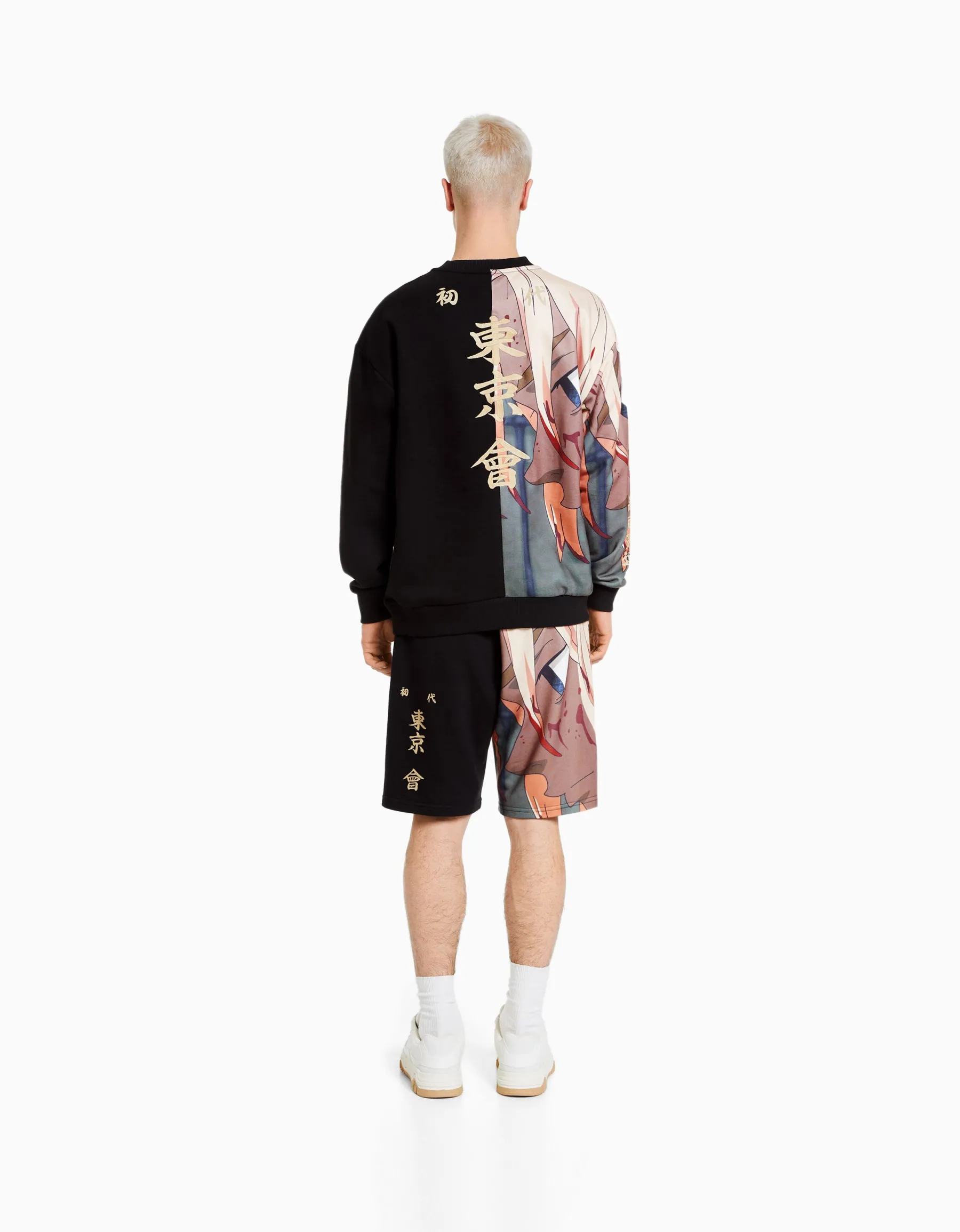 BERSHKA Sweat col rond imprimé TOKYO REVENGERS Camel New
