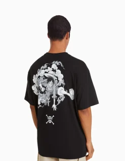 BERSHKA T-shirt manches courtes boxy fit imprimé One Piece Noir Sale