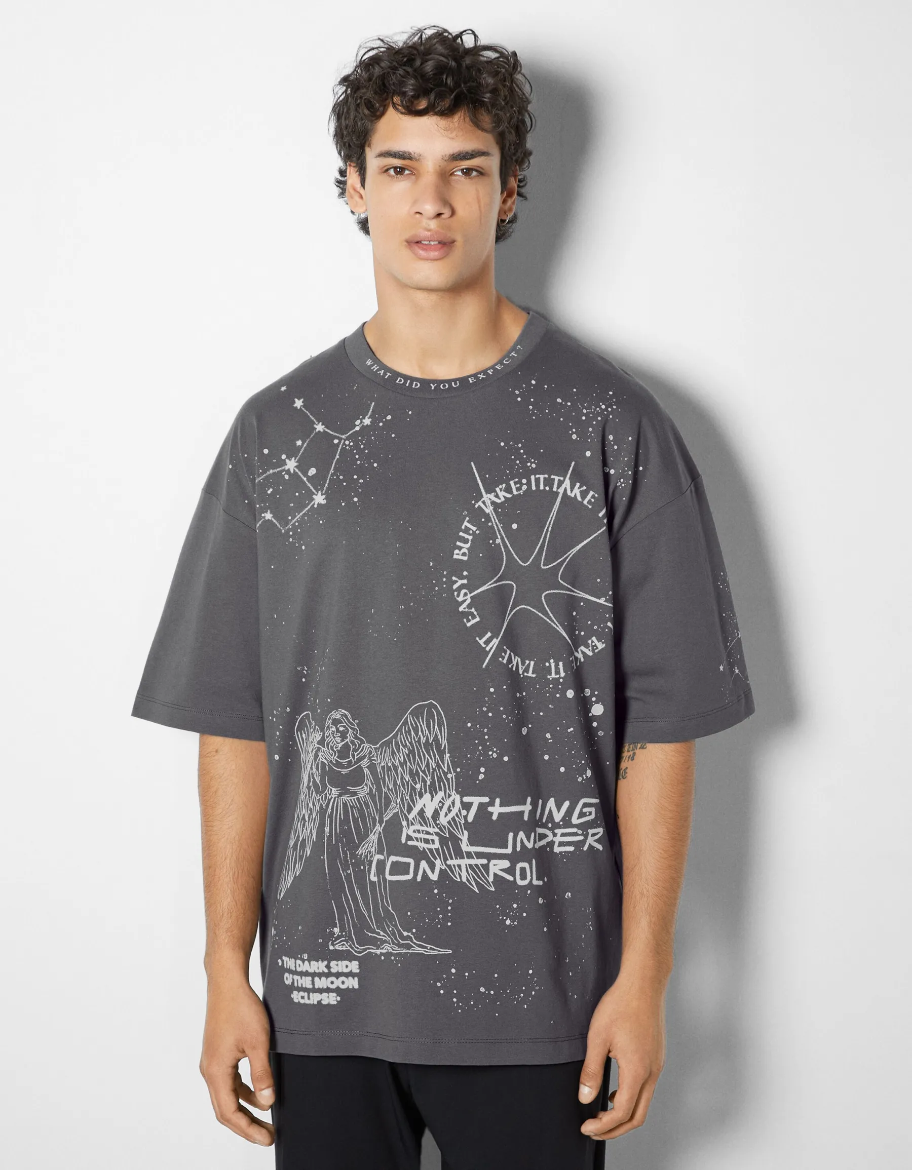BERSHKA T-shirt manches courtes extra loose imprimé ésotérique Camel Cheap