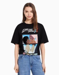 BERSHKA T-shirt manches courtes imprimé Darling in the Franxx Noir Online