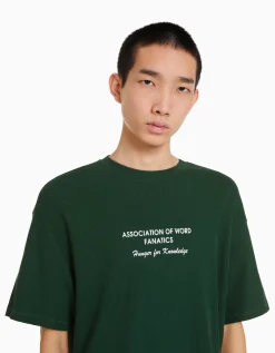 BERSHKA T-shirt manches courtes oversize gaufré et imprimé Vert Store