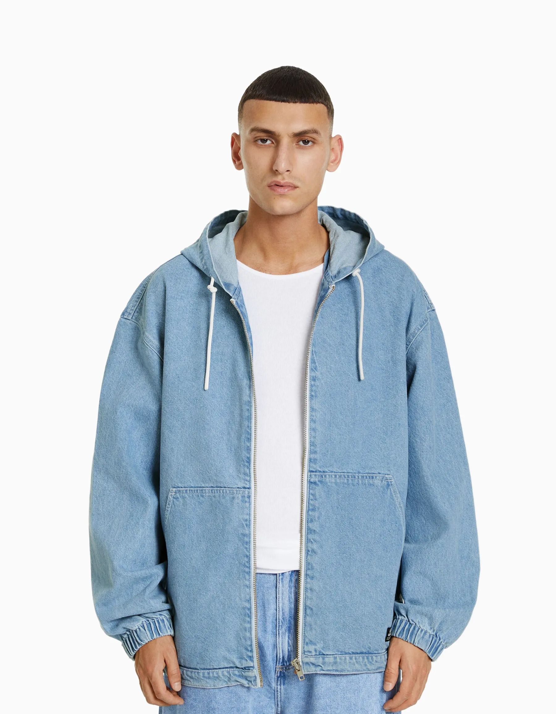 BERSHKA Veste en jean capuche Bleu clair Online